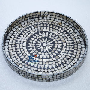 ถาดเสิร์ฟหอยมุก MDF ทรงกลมแฮนด์เมดถาดตกแต่งหรูหราพร้อมฝังเปลือกหอยสำหรับใช้ในบ้านและโรงแรม - Product Image 2