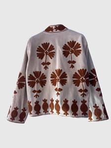 Veste matelassée à col mandarin brodée à la main avec des motifs floraux, manches longues, taille plus, vêtements de printemps pour femmes, style bohème en velours - Product Image 2