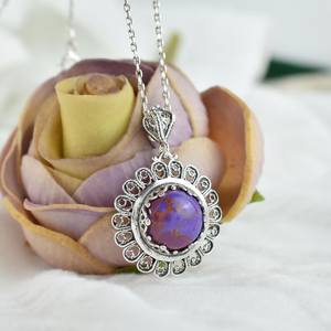 Collar con colgante de flor de plata de ley chapado en rodio dorado hecho a mano, ajuste de bisel con hermosa turquesa Mojave - Product Image 5