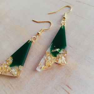 Pendientes de resina de joyería de moda de la India Pendientes hechos a mano para mujeres y niñas Aspecto clásico - Product Image 4