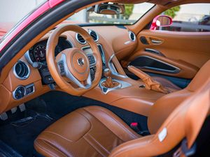 OFERTA ESPECIAL: Dodge SRT Viper GTS 2013 con Transmisión Manual y Motor V10 - Product Image 5