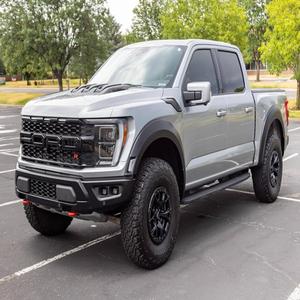 F-150 Raptor R 2023, Motor V8 Supercargado de 700 hp, Tracción en las Cuatro Ruedas, Paquete de Techo Corredizo y Puerta Trasera, Mayormente sin Modificaciones - Product Image 1