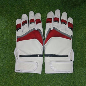 Guantes de bateo de cricket asequibles a granel con forro interior suave y agarre antideslizante disponible con bajo MoQ Hecho en Pakistán - Product Image 6