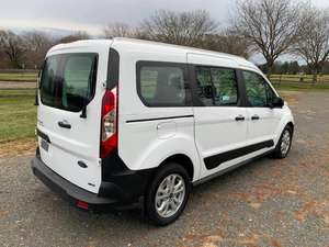 Transit Connect XL 2023, Nueva Camioneta Turbo Diésel, Caja de Cambios Manual, Interior Oscuro, Neumáticos R17, Volante a la Izquierda, Baca Metálica, LED - Product Image 4