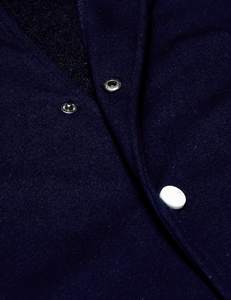 Venta caliente 100% Chaqueta Varsity de poliéster con logotipo frontal Popular y transpirable - Product Image 6