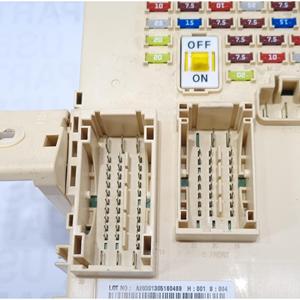 CAJA DE FUSIBLES INTERNA KIA Cee'd 2ª Serie 91950-A2030 (12>) - Product Image 2