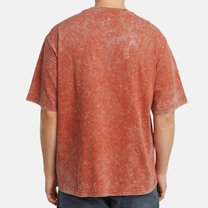 เสื้อยืดผู้ชายแบบย้อมสีเอซิด ผ้าฝ้ายถัก 100% พิมพ์ลายดิจิทัล สีและขนาดตามสั่ง บริการ OEM/ODM - Product Image 3