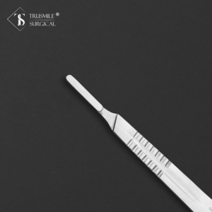 Poignée de scalpel allemande en acier inoxydable de qualité supérieure en gros à usage unique pour les chirurgies de base ou en général. - Product Image 3
