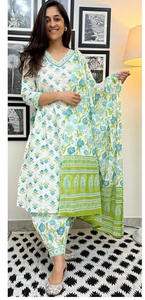 Conjunto de traje Anarkali Kurta con estampado floral hecho a mano para mujer, conjunto de diseñador étnico indio Kurti a precio mayorista - Product Image 3