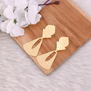 Handmade Designer Women Brass Gold Plated Stud Earring High Quality Brass Gold Plated Plain Stud Earrings Wholesale Manufacturer - Product Image 3