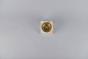 Brûleur à Bakhoor de luxe fait main, conique, incrusté de nacre, avec élégant incrusté floral en nacre, porte-encens en résine portable, doré - Product Image 6