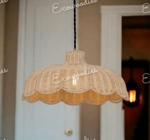 Lámpara colgante de carcasa de ratán de nuevo diseño con pantalla de bambú inspirada en la naturaleza para muebles de dormitorio o sala de estar - Product Image 4