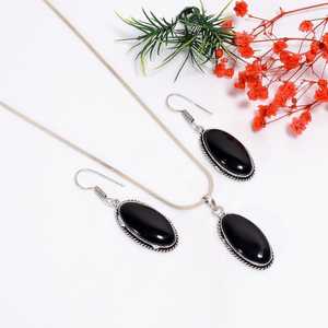 Natural <b>Black</b> <b>Onyx</b> Gemstone 925 Silver Handmade Designer Customized <b>Earring</b> Pendant Fine Jewelry Set For Women Wholesale - Product Image 2