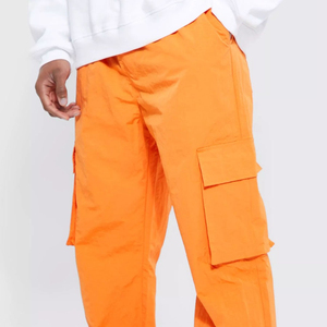 Pantalones cargo de ajuste holgado para hombre al por mayor pantalones multibolsillos de color naranja proveedor directo de fábrica - Product Image 5
