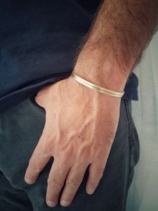 Pulsera plana de cobre de 8mm para el dolor de artritis con 6 imanes y elegantes detalles hechos a mano de artesanos indios - Product Image 5