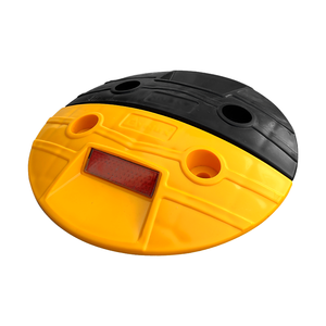 10 réflecteurs solaires pour routes, noir-jaune, étanches IP68, en matériau PC - Product Image 1