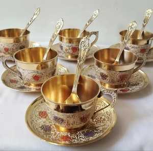 Taza y platillo de diseño en relieve de latón puro para servir té, café, vajilla, volumen 150 ML - Product Image 2