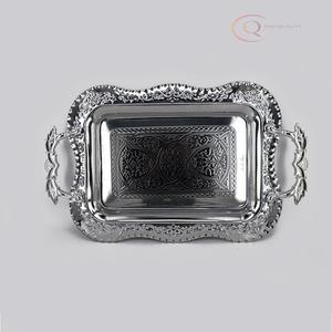 Plateau décoratif artisanal en métal de luxe pour l'accentuation de la maison et les cadeaux sur le thème du Ramadan |   Styling d'intérieur moderne - Product Image 5