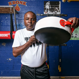 Coups de pied d'entraînement Coup de pied de boxe Coup de bras incurvé Mma Focus Muay Thai Bouclier de poinçon Coups de pied Coups de boxe en gros - Product Image 6