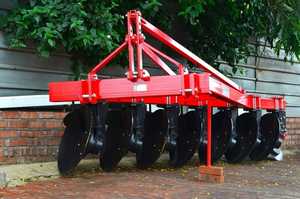 Semoir agricole de maïs à prix de gros avec fertiliseur intégré pour semis en rangs - Product Image 4
