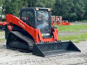 Kubota 2024-Minicargador de orugas con cabina de alto flujo con cubo, - Product Image 2