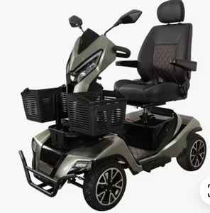 Scooter de mobilité à quatre roues, robuste, haute vitesse (>80 km/h), moteur 200-400 cm³ - Product Image 1