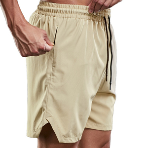 Pantalones cortos de hombre transpirables OEM de calle alta de tamaño y logotipo de color personalizado atléticos de secado rápido cómodos pantalones cortos atléticos para hombre - Product Image 1