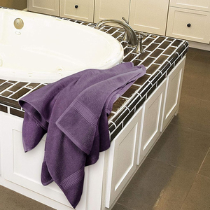 Serviettes de Bain et de Piscine 100% Coton de Haute Qualité, Fourniture Directe Usine, pour Usage Domestique et Hôtelier, Design Luxe, Technique de Tissage Personnalisable - Product Image 2