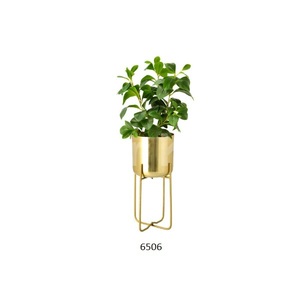 Jardinières en or en aluminium au design unique classique avec support Jardinière en métal décorative en métal de qualité supérieure - Product Image 1