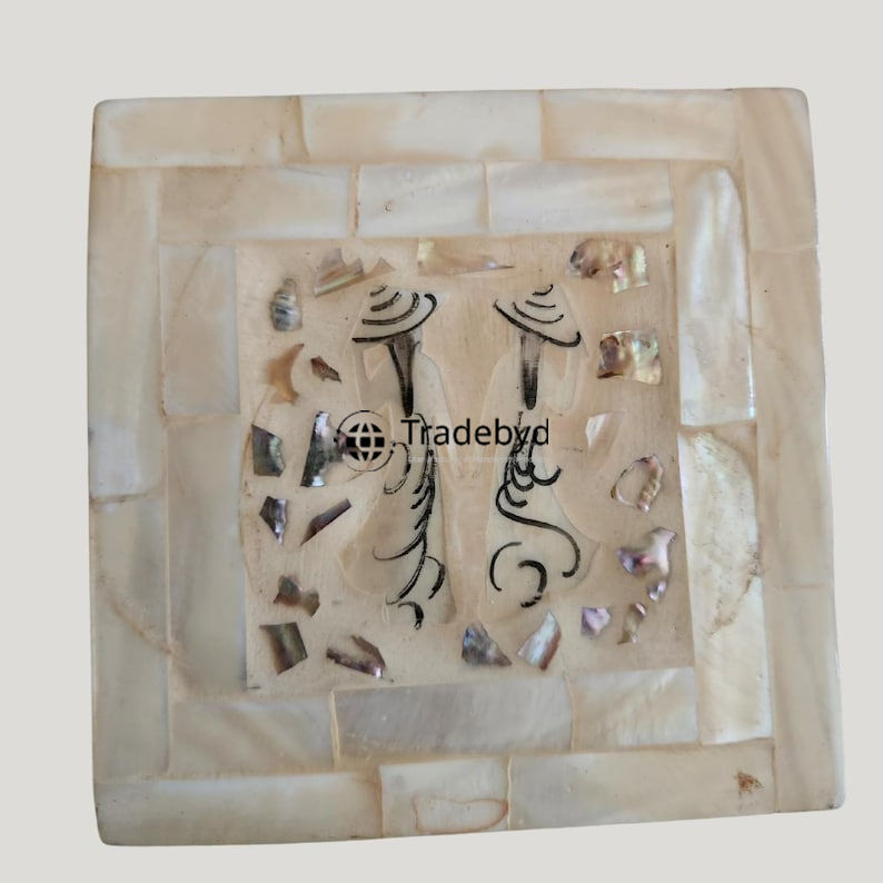 Available in different colors