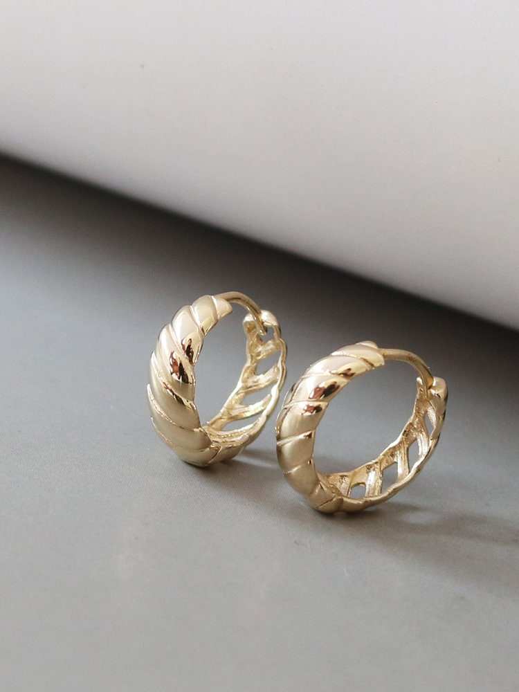 ตามภาพที่แสดง