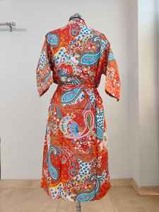 Robe kimono d'été pour femme, 100% coton, col en V, manches courtes, longueur totale, imprimé floral indien, lavable en machine, décontractée, classique - Product Image 3