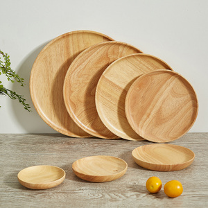 Ensemble de 7 assiettes rondes de luxe en bois de hêtre – Plateaux de service empilables – Vaisselle en bois naturel écologique - Product Image 6