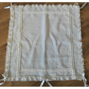 Plaid géométrique en laine crème lavable au crochet - Product Image 2