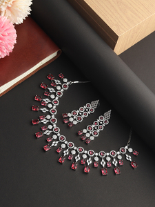 Ensemble de collier de perles de créateur AD pour femmes avec de belles boucles d'oreilles et un collier à chaîne réglable au meilleur prix - Product Image 3