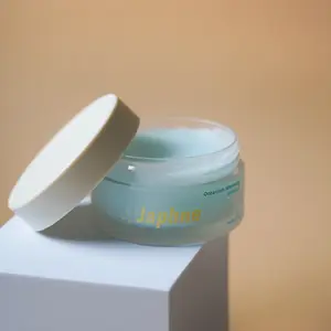 Skin lightening female facial cream lotion cosmetics