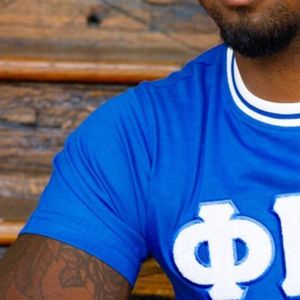 Royal White Sigma ciniglia Tee cotone Collegiate abbigliamento con lettere ricamate vita greca Sigma fraternità camicia Lifestyle - Product Image 3