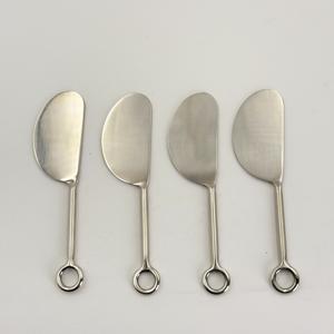 Juego de Utensilios para Queso de Acero Inoxidable, Juego de Queso Redondo Plateado, Juego de Esparcidores de Queso, Mango Circular, Precio Más Bajo en India - Product Image 2