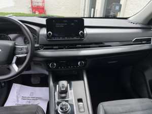 Outlander SE Édition Spéciale 4x4 Premium Automatique Intelligente d'occasion 2023 en bon état - Product Image 2