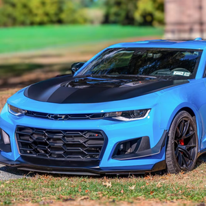 Chevrolet Camaro ZL1 Coupé d'occasion propre, modèle 2022 - Product Image 1