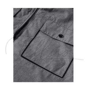 แจ็คเก็ตแฟชั่นผ้าแคนวาสหนา ดีไซน์ล่าสุด สำหรับผู้ชาย สไตล์สตรีทแวร์ฤดูหนาว กันลม ระบายอากาศ พร้อมโลโก้ด้านหน้า - Product Image 4