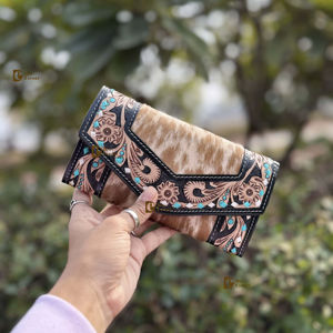 Nuevo Bolso de Mano de Piel de Vaca de Lujo de Diseño 2025, Cartera de Muñeca con Tallado a Mano, Bolsos de Moda para Mujer - Product Image 1