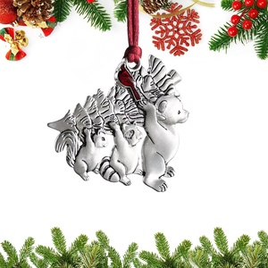 Ornement décoratif de Noël suspendu en métal fabriqué à la main pour la décoration d'arbre de vacances festive et la décoration de la maison - Product Image 3