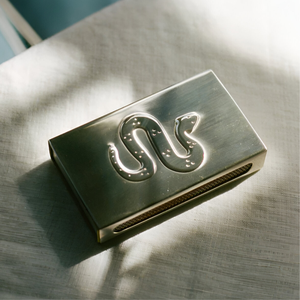 Boîte à allumettes de luxe en laiton avec couvercle métallique, logo gravé, taille et forme personnalisées, vente en gros, approvisionnement en usine - Product Image 4