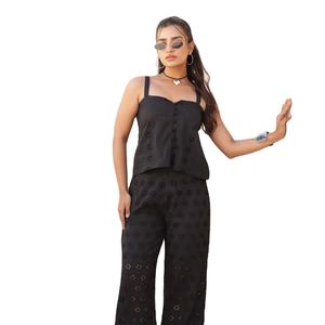 ชุดลำลองอิสลามแบบเรียบหรู สวมใส่สบาย ผ้าลินิน ยาวคลุมเท้า แขนยาว รับผลิตแบบ OEM/ODM สำหรับธุรกิจ B2B ผู้จัดจำหน่ายแฟชั่น - Product Image 1