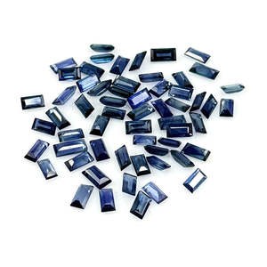 Zafiro Azul Natural Sin Tratar, Calibrado, en Forma de Baguette de 2x4 mm, Corte Esmeralda, Corte Ovalado, Corte Rectangular, Facetado, Transparente, Gris, Violeta, Mineral - Product Image 1