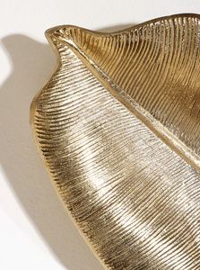 Plato de hoja de plátano de oro de metal de Venta caliente al precio al por mayor con personalización - Product Image 3