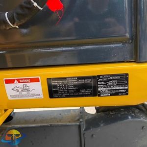 รถขุดขนาดเล็ก Komatsu PC70 มือสอง น้ำหนักใช้งาน 20 ตัน ชั่วโมงการทำงานต่ำ ราคาถูก - Product Image 5