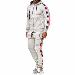 ชุดกีฬาวิ่งจ๊อกกิ้งผ้าคอตตอนผ้าฟลีซ100% มีแถบสีแดงสีน้ำเงินมีฮู้ดแบบซิปรูด - Product Image 3