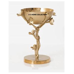 Precioso diseño de forma de flor Color dorado brillante en el interior Quemador de incienso hecho a mano de Metal de alta calidad - Product Image 5